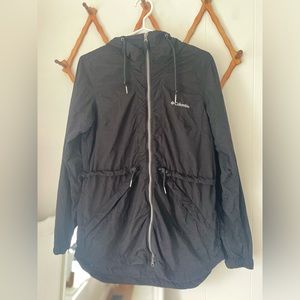 Columbia Light Weight Black Jacket Medium